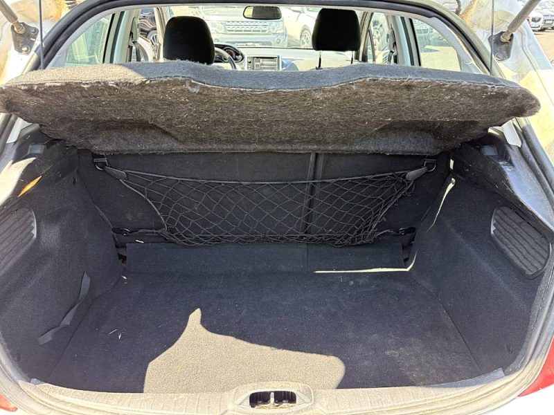 PEUGEOT 208  1.6 ess ALLURE BOITE AUTO PEDALE ADAPTEE 2014