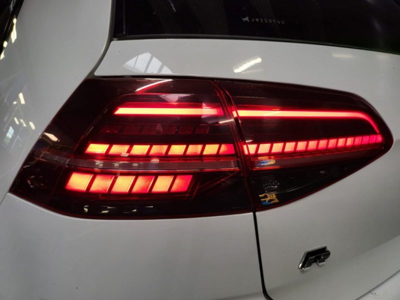 VOLKSWAGEN GOLF 7 R 310 CV DSG7