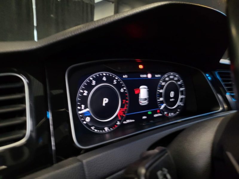 VOLKSWAGEN GOLF 7 R 310 CV DSG7