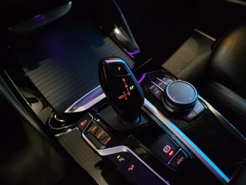 BMW X4 20d 2.0 XDrive X LINE / SUIVIE COMPLET BMW + AFFICHAGE TETE HAUTE + CARPLAY /