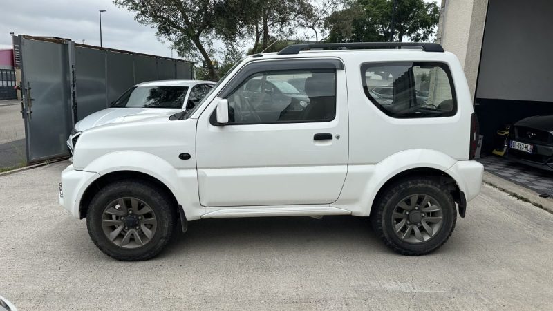 SUZUKI JIMNY 2016