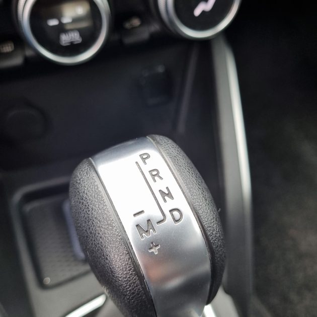 DACIA DUSTER 1.5 dCi FAP eco2 4x2 EDC6 110 cv Boîte auto