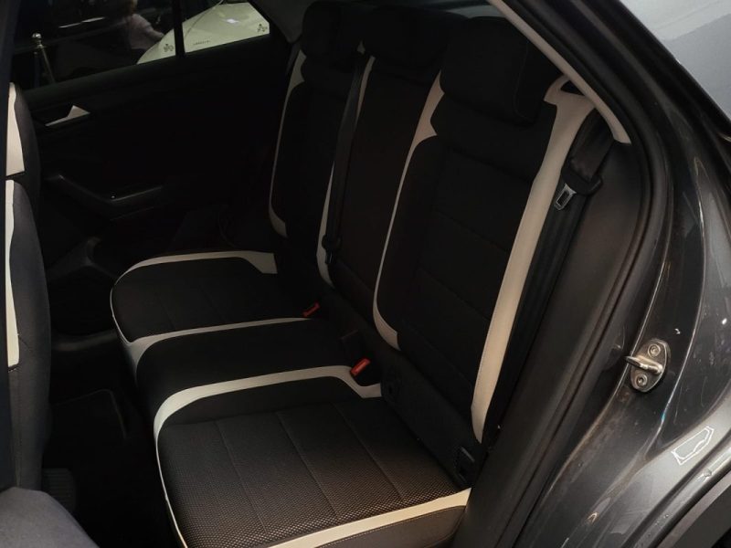 VOLKSWAGEN T-ROC 1.5 TSI 150cv Carat BVM6