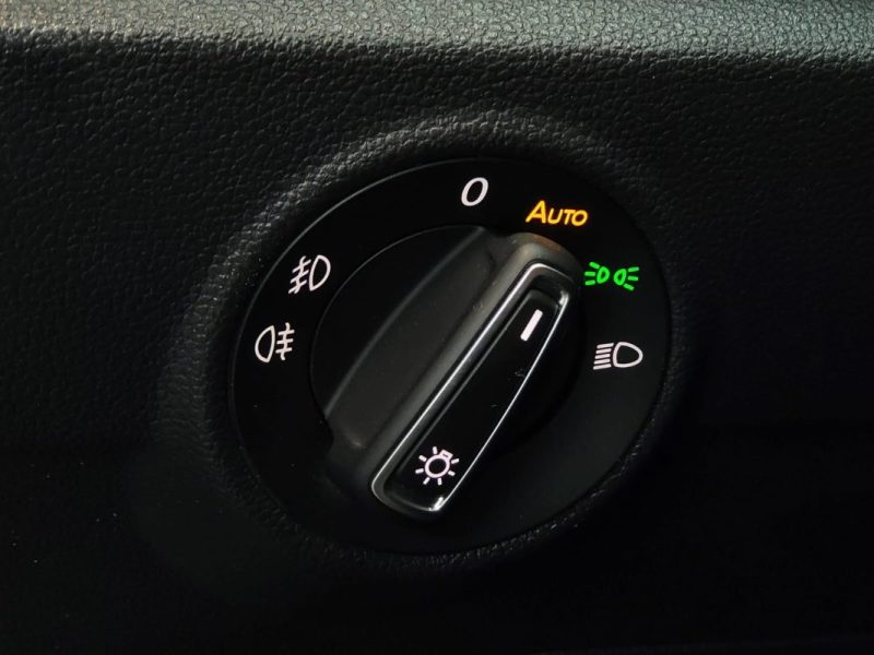 VOLKSWAGEN T-ROC 1.5 TSI 150cv Carat BVM6