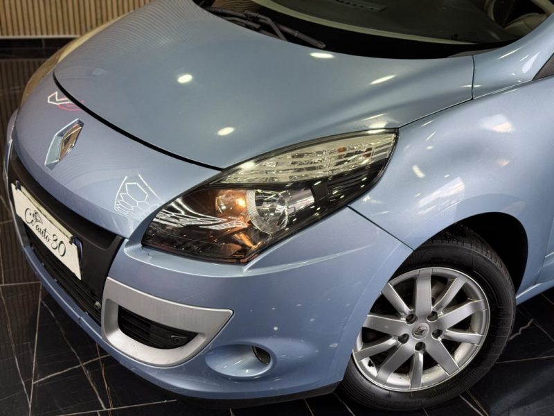 RENAULT MEGANE SCENIC 2011