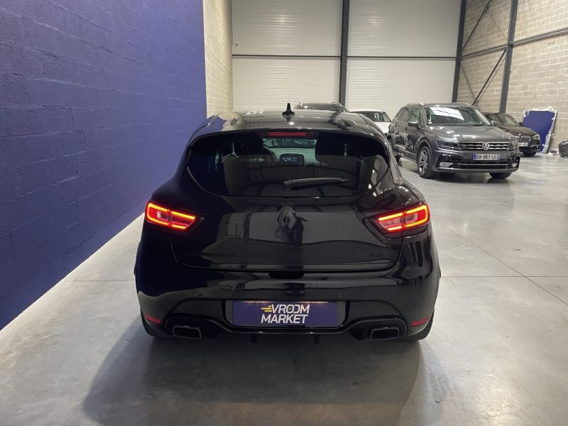 RENAULT CLIO 4 RS 18 220ch BVA 