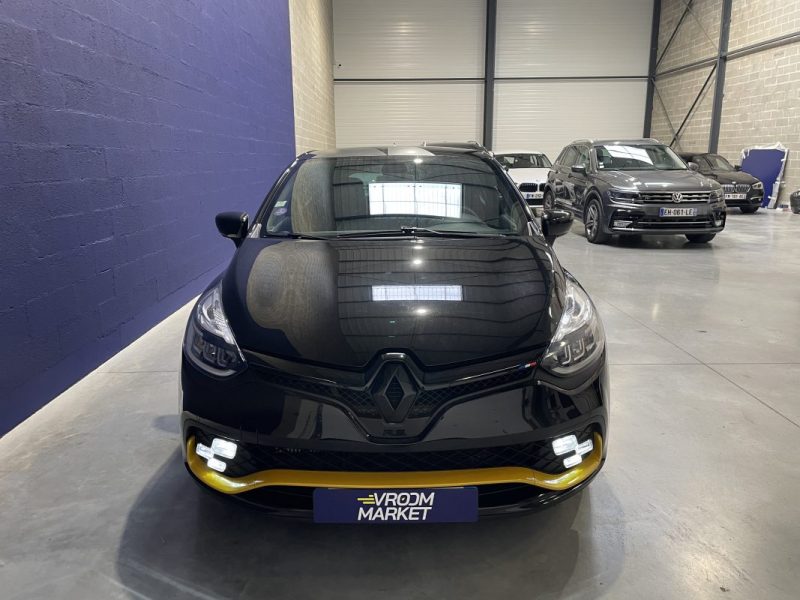 RENAULT CLIO 4 RS 18 220ch BVA 