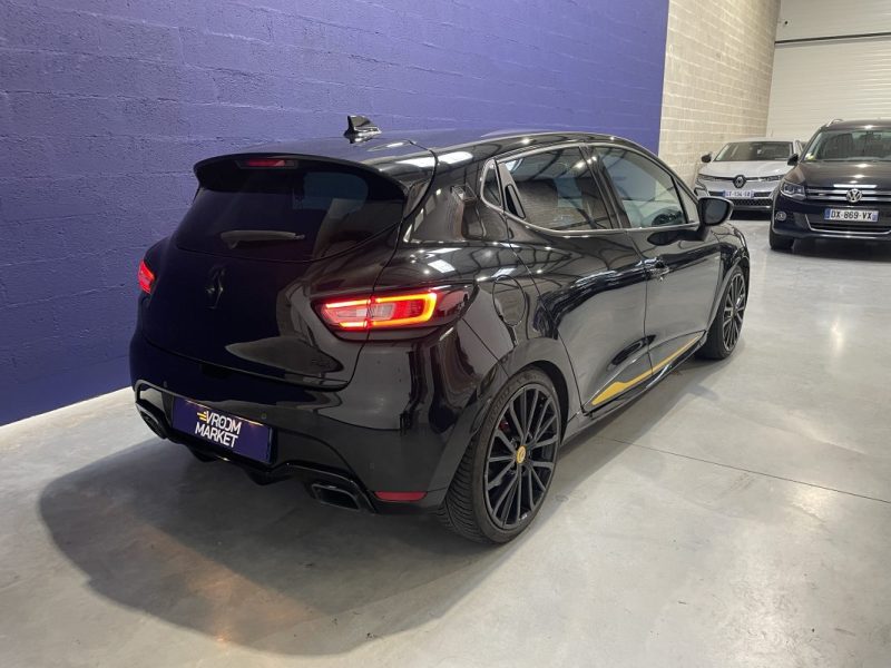 RENAULT CLIO 4 RS 18 220ch BVA 