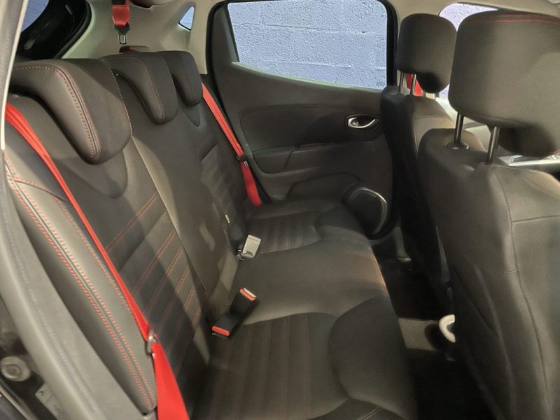 RENAULT CLIO 4 RS 18 220ch BVA 