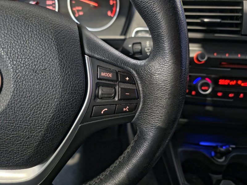 B.M.W. SERIE 1 2014BMW Série 1 F20 118d 2.0 143 ch Urban Life