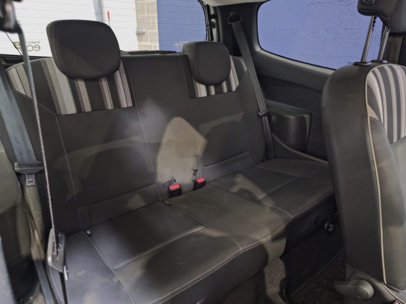 Renault Twingo II Phase 2 1.2 75 ch Limited –