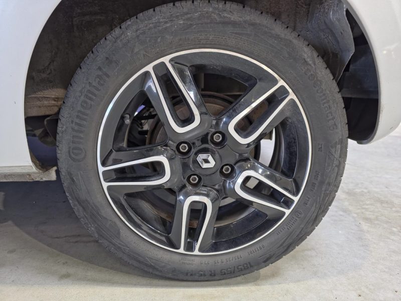 Renault Twingo II Phase 2 1.2 75 ch Limited –