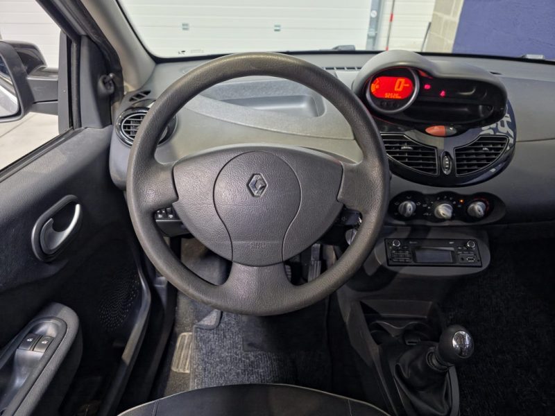Renault Twingo II Phase 2 1.2 75 ch Limited –
