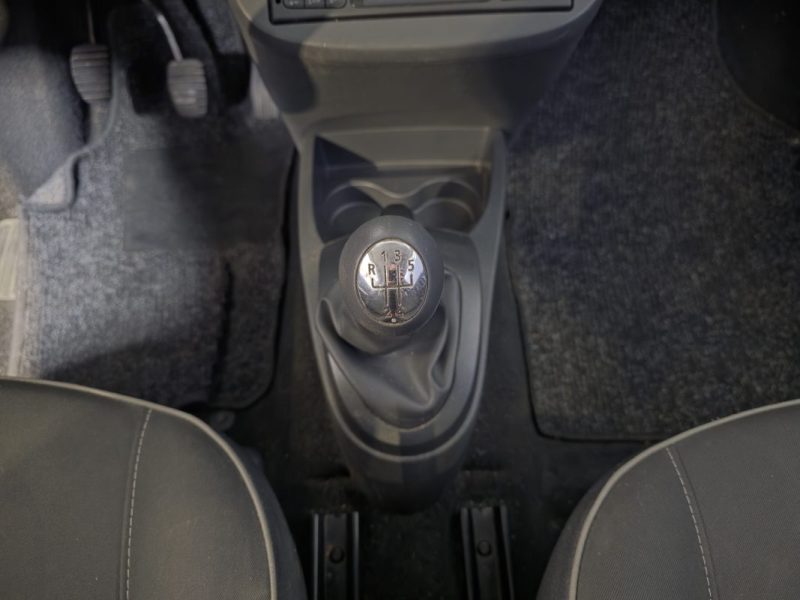 Renault Twingo II Phase 2 1.2 75 ch Limited –