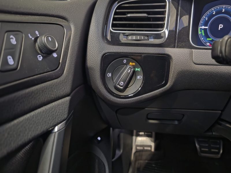 Volkswagen Golf VII GTE 1.4 TSI Hybrid 204 ch – Boîte Auto DSG6