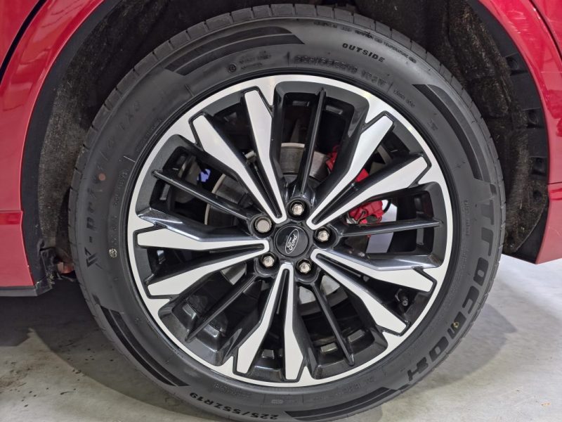 Ford Kuga III 2.5 Hybrid Flexifuel 190 ch ST-Line X – Boîte Auto CVT – 4x2