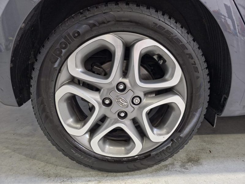 Hyundai i20 II Phase 2 1.0 T-GDi 100 ch Édition Mondiale / SUIVI D'ENTRETIEN