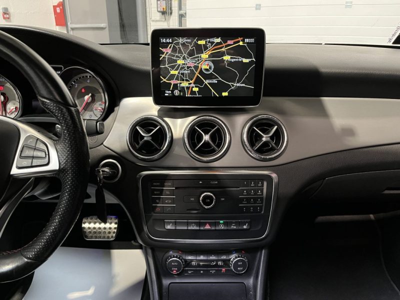 MERCEDES CLA Coupé 2015