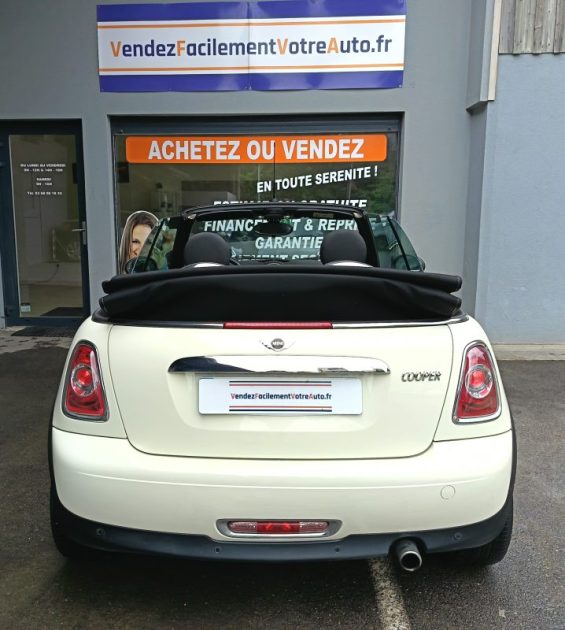 MINI Cooper S R57