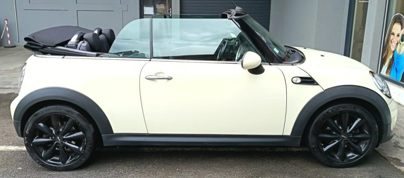MINI Cooper S R57