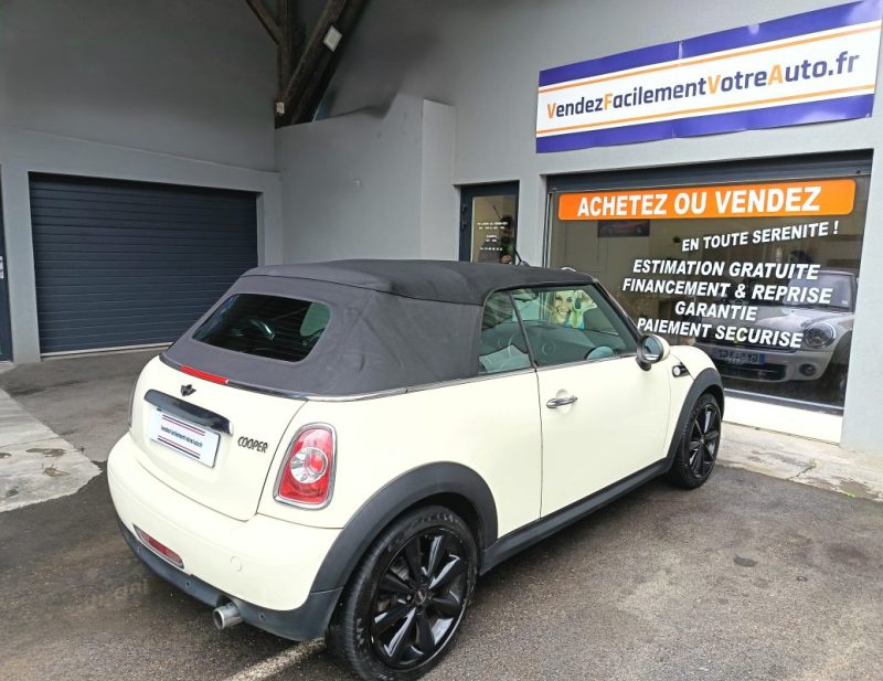 MINI Cooper S R57