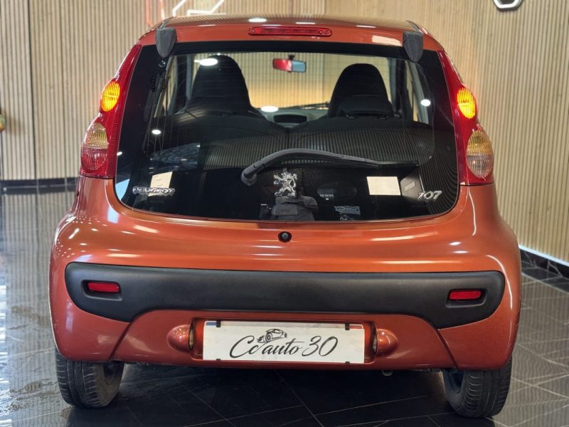 PEUGEOT 107 2010