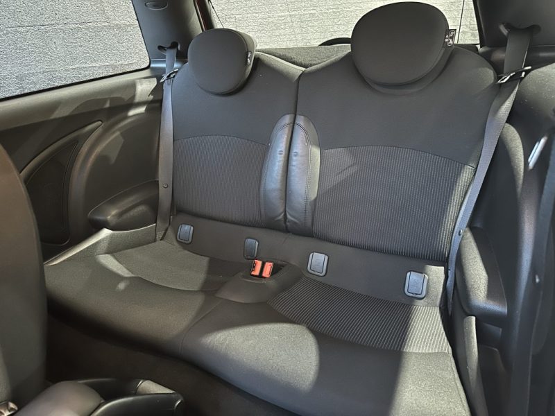 MINI COOPER S 1.6i 211ch JOHN COOPER WORKS