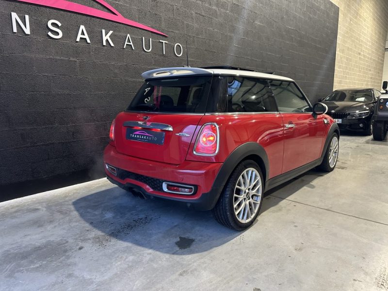 MINI COOPER S 1.6i 211ch JOHN COOPER WORKS