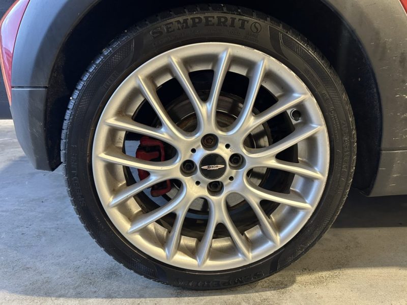 MINI COOPER S 1.6i 211ch JOHN COOPER WORKS