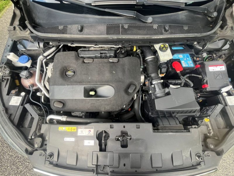 PEUGEOT 308 2.0 HDI GT LINE