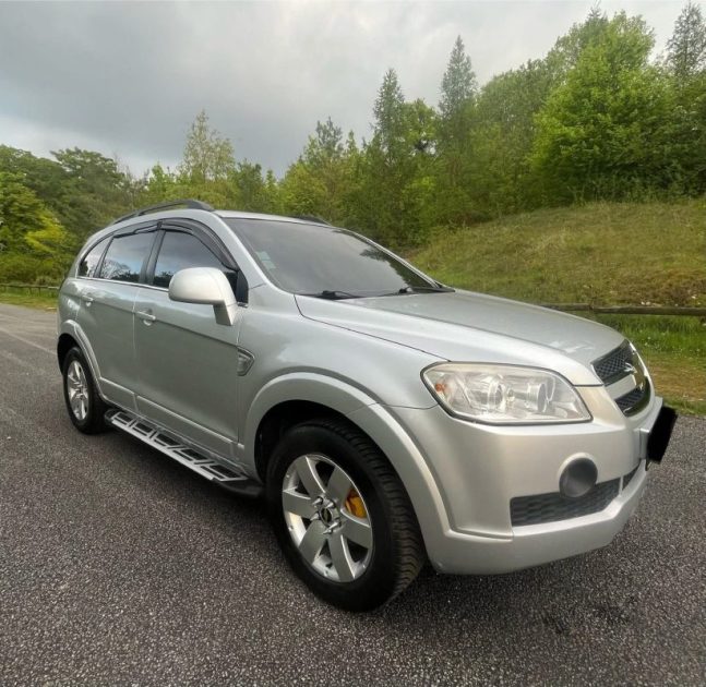 CHEVROLET CAPTIVA 2010 7 PLACES
