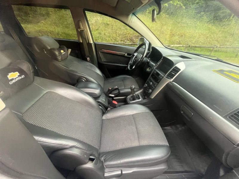 CHEVROLET CAPTIVA 2010 7 PLACES