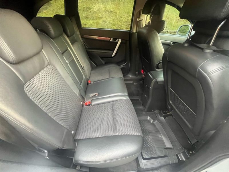 CHEVROLET CAPTIVA 2010 7 PLACES