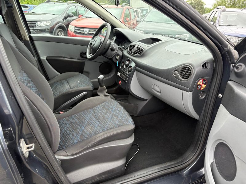 RENAULT CLIO 2007