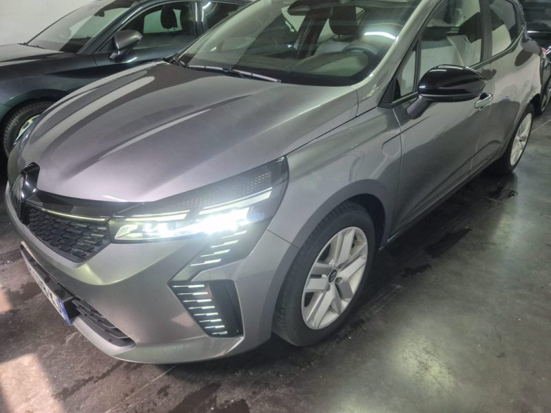 RENAULT CLIO 2024