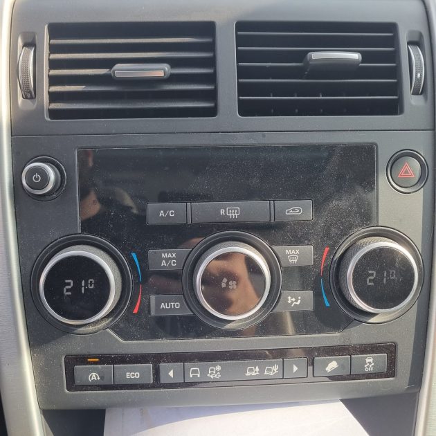 LAND ROVER DISCOVERY SPORT 2015