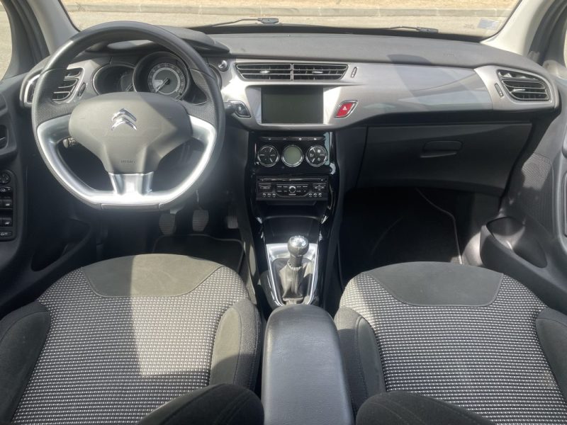 CITROEN C3 1.2VTI 82CV