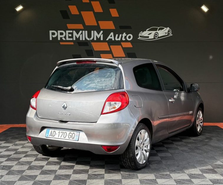 RENAULT CLIO 2009