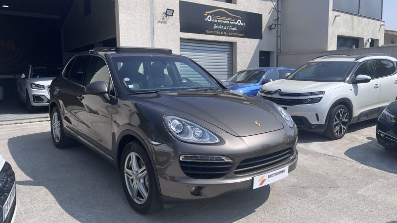 PORSCHE CAYENNE S HYBRID 3 L V6 HYBRID 380 cv