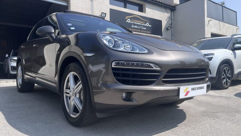 PORSCHE CAYENNE S HYBRID 3 L V6 HYBRID 380 cv