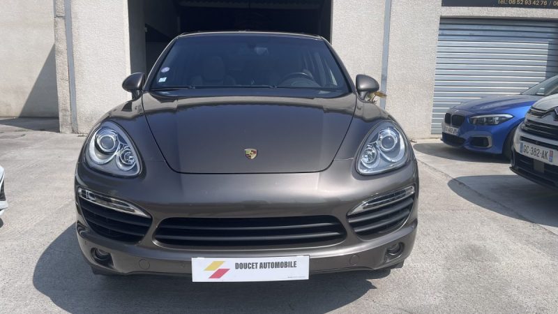PORSCHE CAYENNE S HYBRID 3 L V6 HYBRID 380 cv