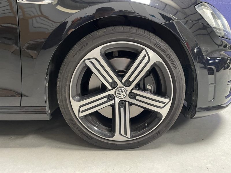 VOLKSWAGEN GOLF 7R 2.0 TSI 300ch DSG6 / Toit Ouvrant / Dynaudio