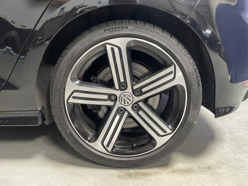 VOLKSWAGEN GOLF 7R 2.0 TSI 300ch DSG6 / Toit Ouvrant / Dynaudio