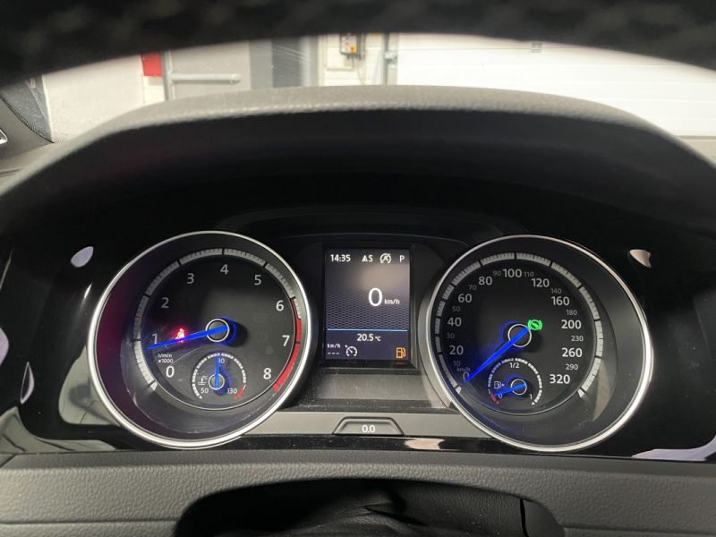 VOLKSWAGEN GOLF 7R 2.0 TSI 300ch DSG6 / Toit Ouvrant / Dynaudio