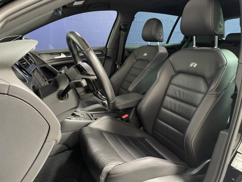 VOLKSWAGEN GOLF 7R 2.0 TSI 300ch DSG6 / Toit Ouvrant / Dynaudio