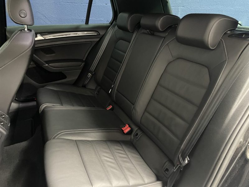VOLKSWAGEN GOLF 7R 2.0 TSI 300ch DSG6 / Toit Ouvrant / Dynaudio