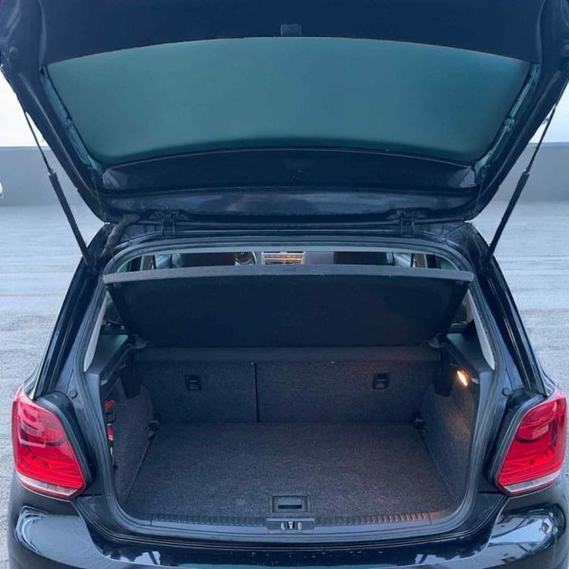 VOLKSWAGEN POLO 2011