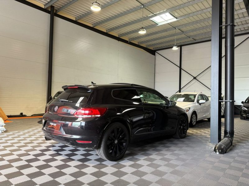 VOLKSWAGEN SCIROCCO 2.0 TDI 140 cv