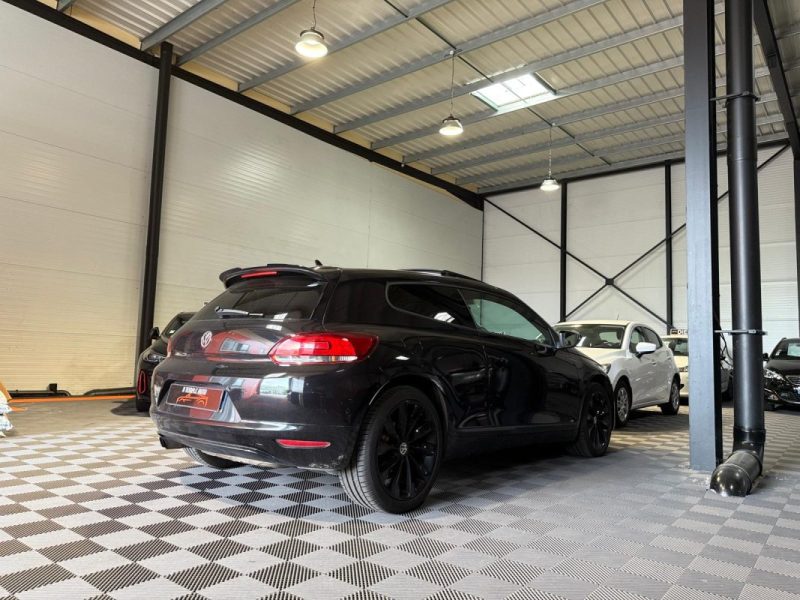 VOLKSWAGEN SCIROCCO 2.0 TDI 140 cv