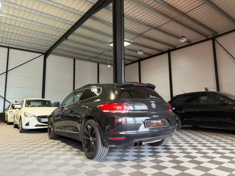 VOLKSWAGEN SCIROCCO 2.0 TDI 140 cv